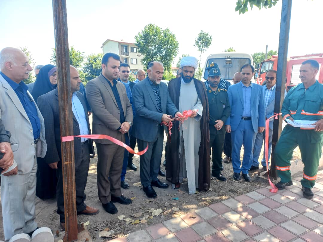 بوستان شهیده هادی زاده به صورت رسمی افتتاح شد/ بازدید فرماندار شهرستان رشت از پروژه های عمرانی در حال احداث لولمان