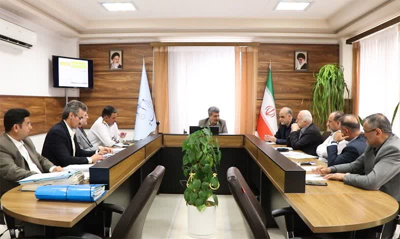 برگزاری نشست کارگروه استانی نظارت و ساماندهی وسایل نقلیه در پارکینگ های فراجای استان