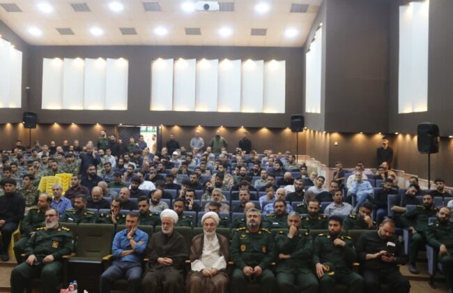نفوذ شناختی و کلاسیک شیوه دشمن در برابر حکومت های توحیدی/مسجد محور تمدن سازی و جامعه سازی است