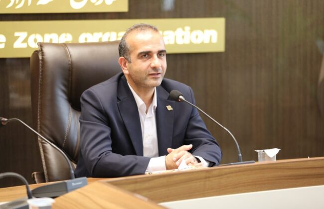 افزایش 68 درصدی سرمایه گذاری محقق شده داخلی در دولت چهاردهم/با اجرای دو طرح سرمایه گذاری بخش خصوصی در حوزه گردشگری، شاهد رفع مشکلات مسافرین فاز تجارت و گردشگری و بازطراحی اسکله مارینا خواهیم بود