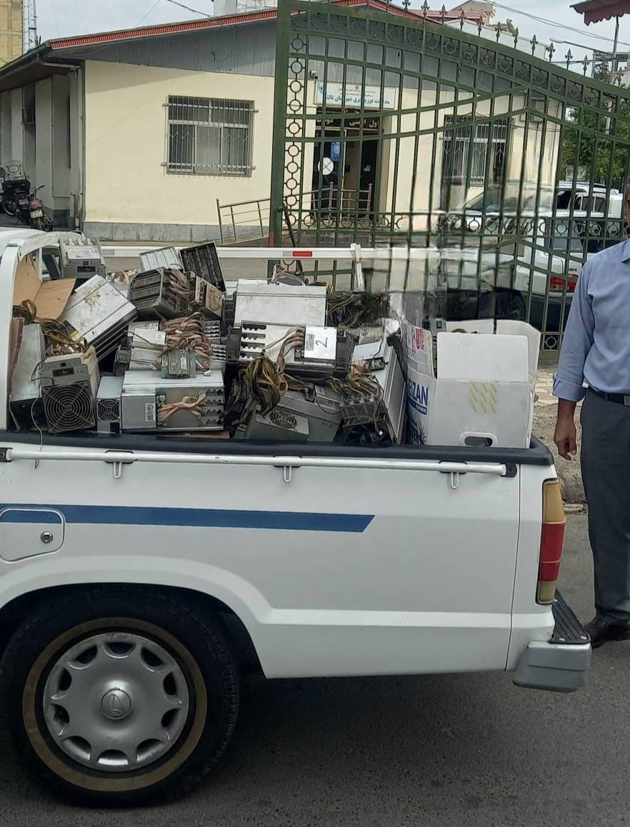 كشف مزرعه غیرمجاز استخراج رمزارز در شهرستان های تالش و رضوانشهر