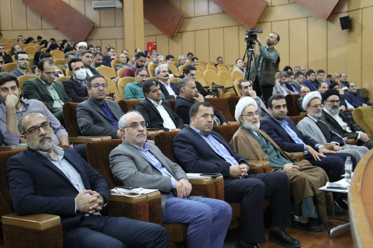 دومین جشنواره‌ی شعر و داستان دانشگاه‌های آزاد اسلامی کشور در رشت به خط پایان رسید