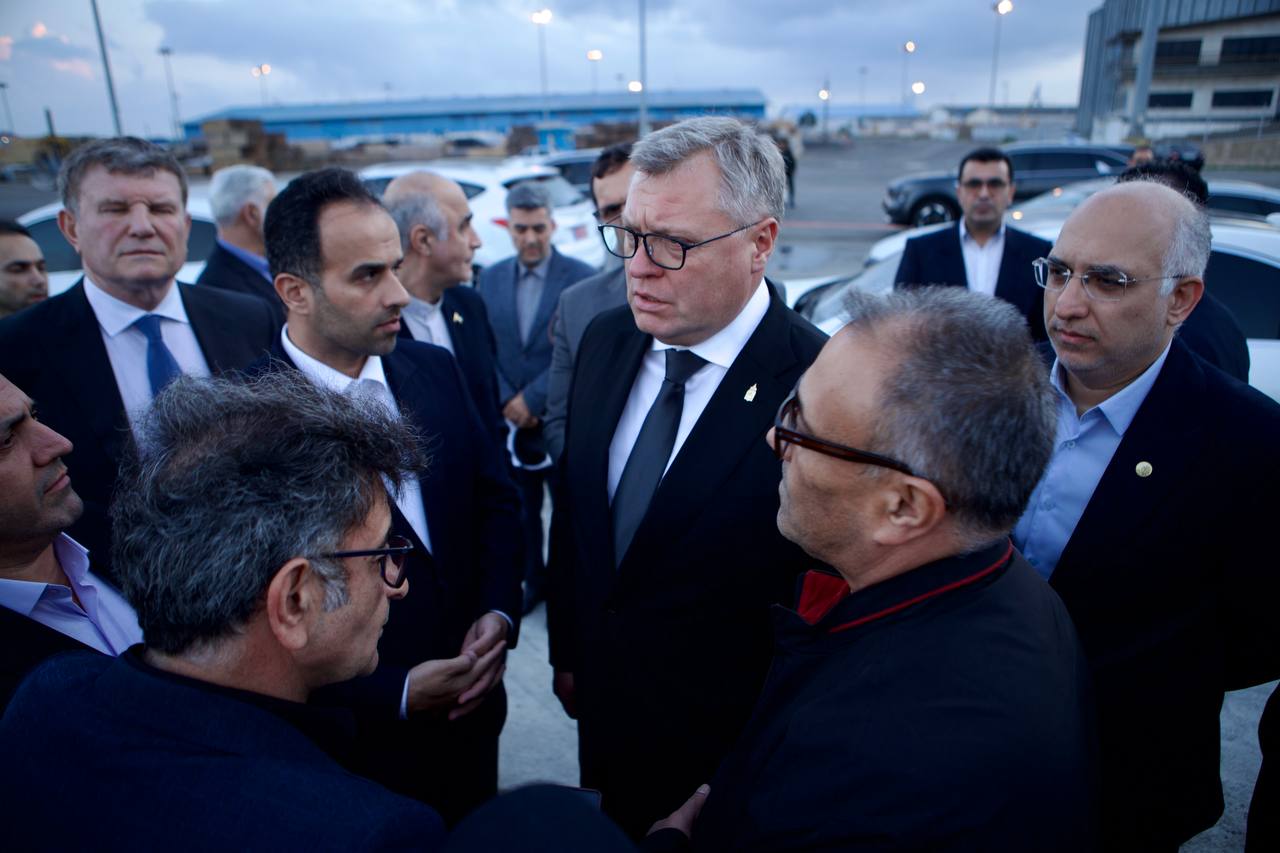 بازدید شهردار رشت با همراهی استاندار آستراخان روسیه و هیئت همراه از ظرفیت های گمرکی منطقه آزاد تجاری_صنعتی انزلی