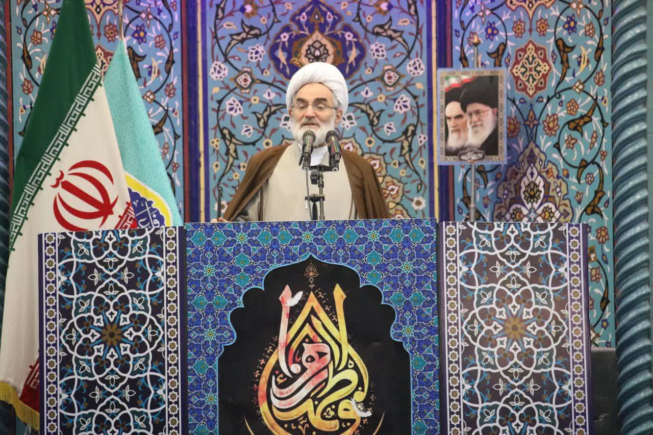 تورم ۶۴ درصدی مواد غذایی شایسته مردم نیست/ نظارت بر زنجیره توزیع و مقابله با انحصارطلبی ها ضروری است