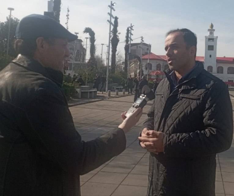 شهردار رشت : اغتشاش گران به 5 هکتار بازار تاریخی رشت آسیب زدند / شهادت یکی از پاک بانان / واکنش به شایعه عدم انجام اطفای حریق طی دو ساعت اول آغاز حریق