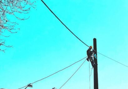 افتتاح صدها پروژه توسعه و بهینهسازی شبكه در شركت توزیع نیروی برق گیلان افتتاح صدها پروژه توسعه و بهینهسازی شبكه در شركت توزیع نیروی برق گیلان