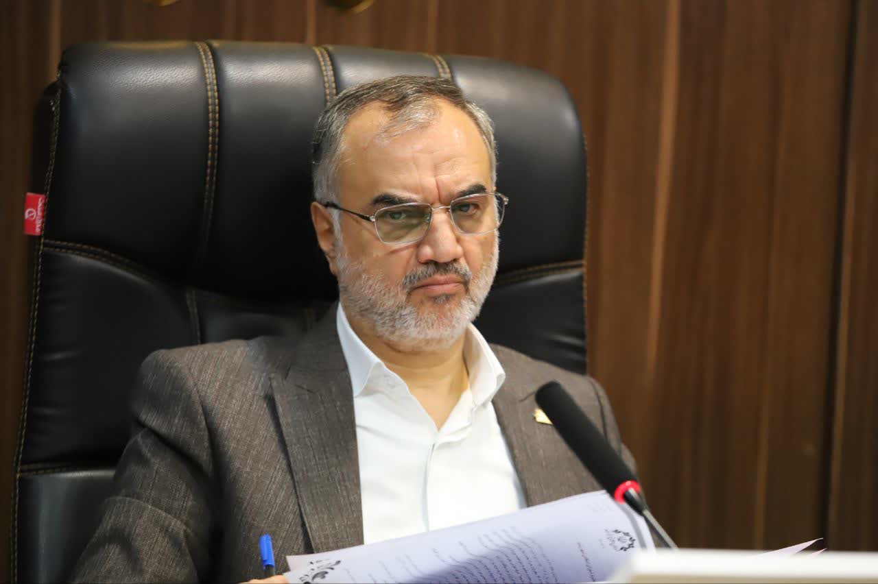 ایجاد طبقات مازاد و استفاده از ظرفیت ارتفاع مغازه‌ها برای بازار رشت/افزایش حقوق رانندگان استیجاری شهرداری رشت/ مشکل بازار رشت با محوریت استانداری و همراهی همه دستگاهها از جمله  شورا و شهرداری با جدیت دنبال می‌شود / آماده سازی مساجد آسیب دیده رشت