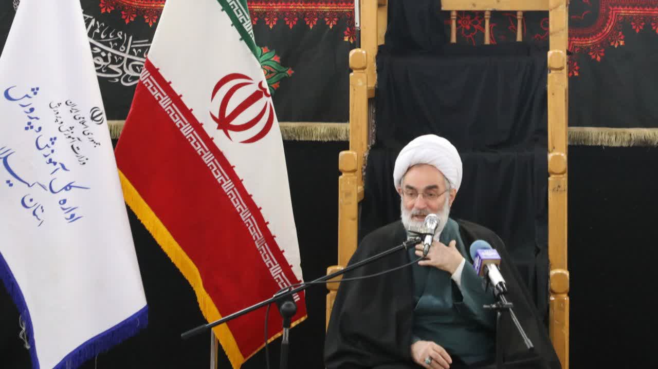 خون رهبر شهید زمینه‌ساز شکست دشمنان خواهد شد/انقلاب اسلامی با شهادت رهبرش متوقف نمی‌شود