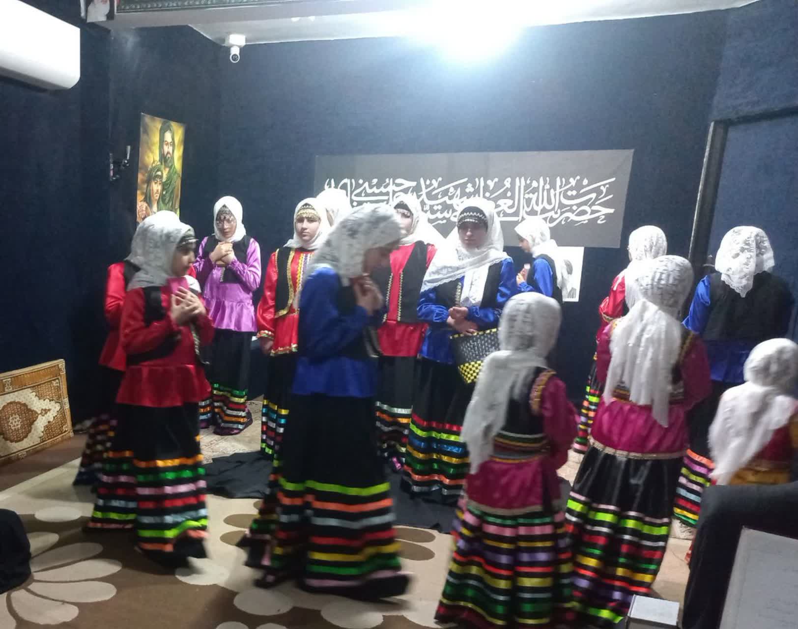 تئاتر” اولین طلوع ” در مساجد کوچصفهان اجرا می شود