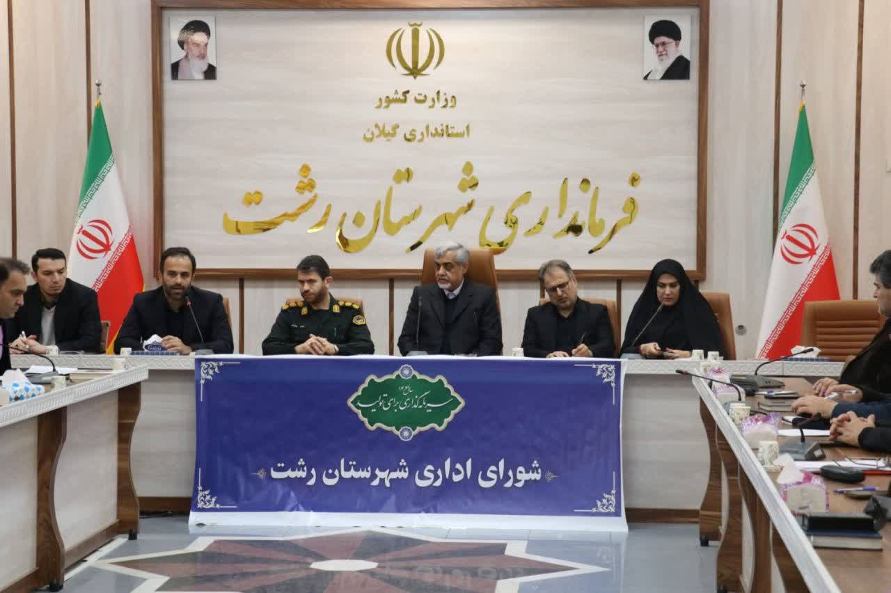ایران در تمام مجامع بین‌المللی از منافع به حق مردمش دفاع می‌کند .