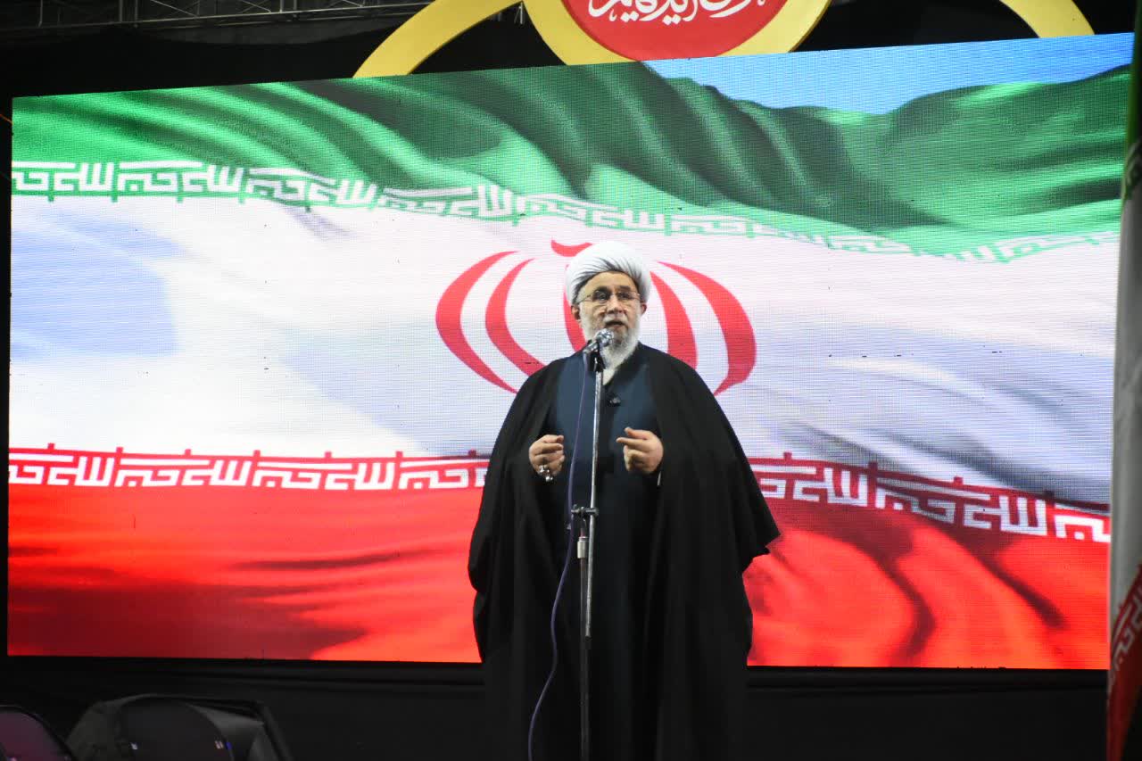 برای تحقق شعار” استقلال آزادی جمهوری اسلامی” ملت ایران هزینه های زیادی پرداخت کرده است