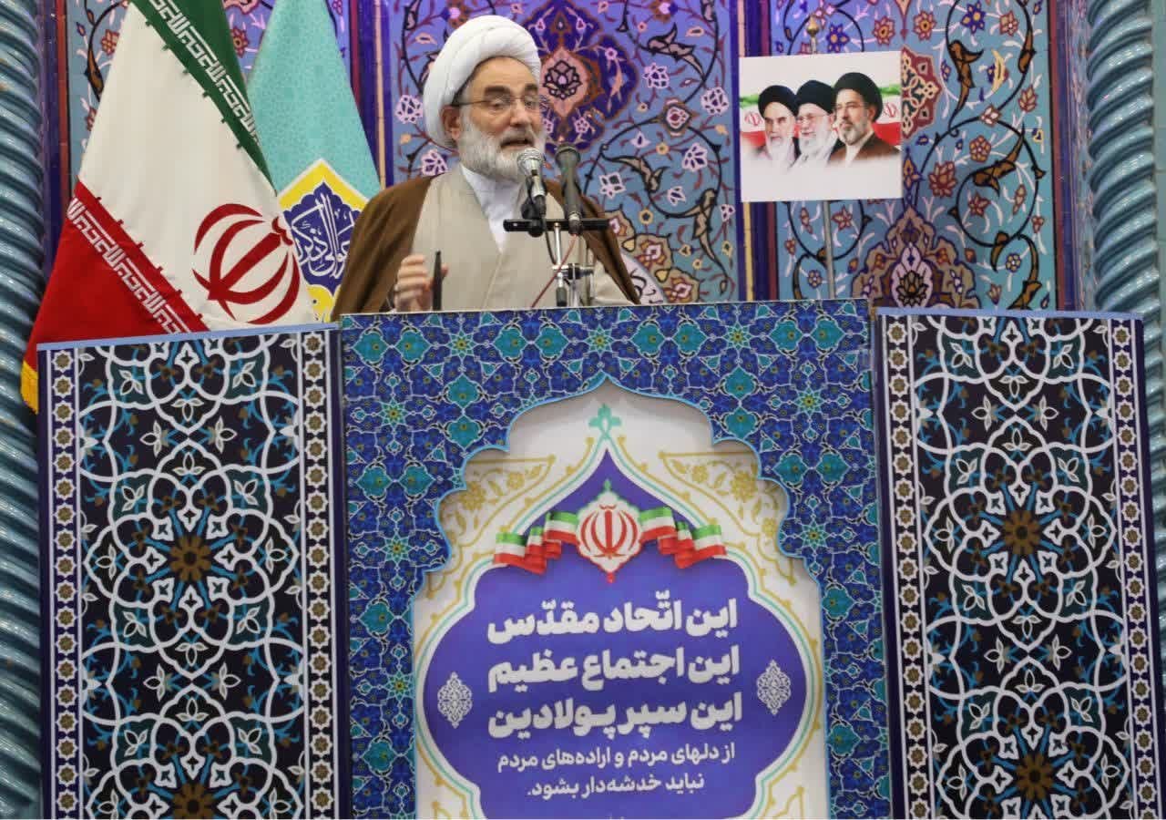 مسئولان به جای توجیه، دست سودجویان را از سفره مردم کوتاه کنند/توجیه‌های کلاسیک برای گرانی‌ها کافی است، به داد بازار برسید