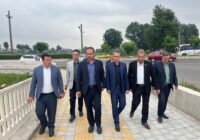 بازدید نماینده وزیر راه و شهرسازی با پیگیری شهردار رشت از تالاب عینک ⁄ آزادسازی حریم و آغاز پروژه‌های گردشگری پس از سه دهه انتظار