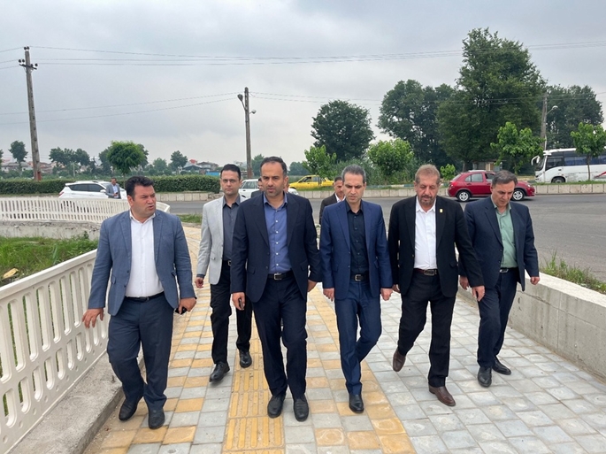بازدید نماینده وزیر راه و شهرسازی با پیگیری شهردار رشت از تالاب عینک ⁄ آزادسازی حریم و آغاز پروژههای گردشگری پس از سه دهه انتظار