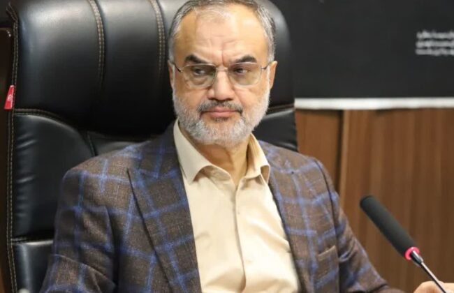 ادامه فعالیت دستفروشان در چارچوب قانون/ تشکیل کارگروه با هدف مکان یابی مناسب برای ساماندهی دستفروشان