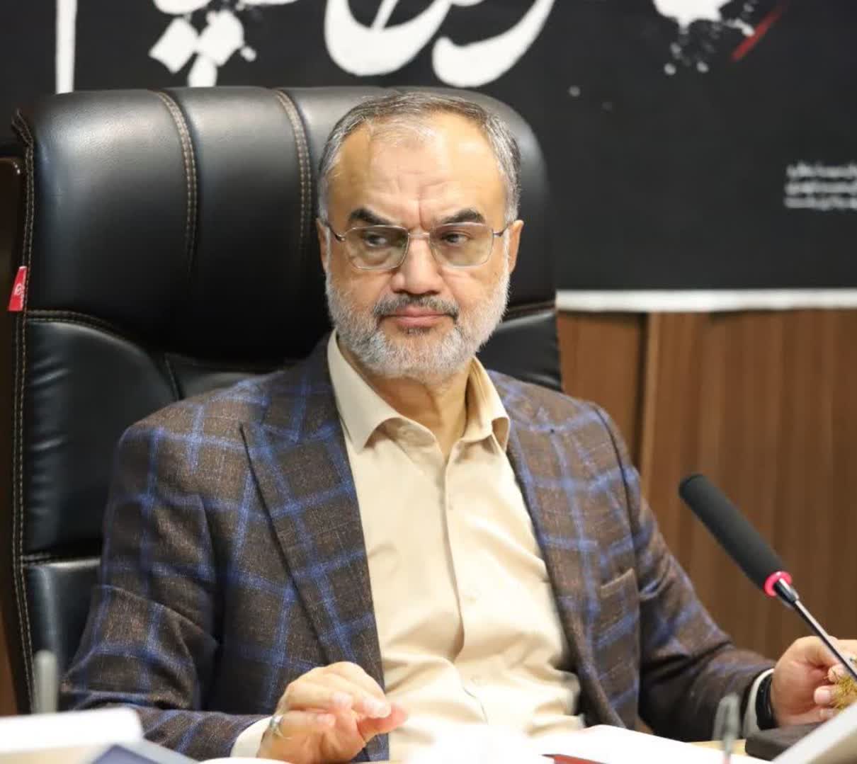 ادامه فعالیت دستفروشان در چارچوب قانون/ تشکیل کارگروه با هدف مکان یابی مناسب برای ساماندهی دستفروشان