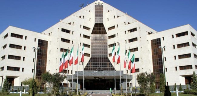 آغاز فعالیت ادارات گیلان با دو ساعت تأخیر شناور برای فردا شنبه