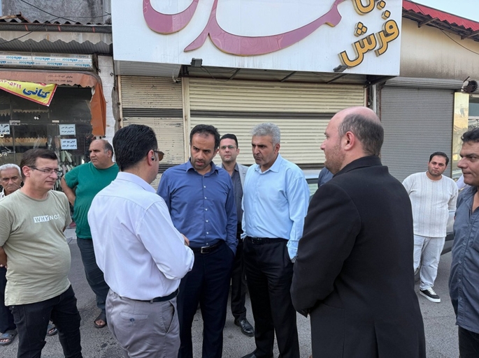 شهردار رشت و رئیس کمیسیون عمران شورا از روند آسفالتریزی خیابان فرهمند بازدید کردند/تأکید بر تسریع عملیات با حفظ کیفیت