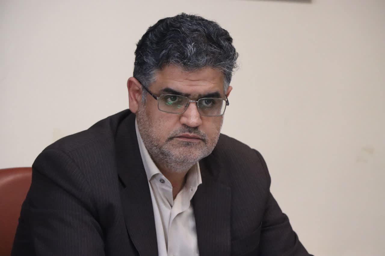 همافزایی دستگاههای اجرایی برای آسفالت مسیر دسترسی به مزار شهید محمدعلی حقبین