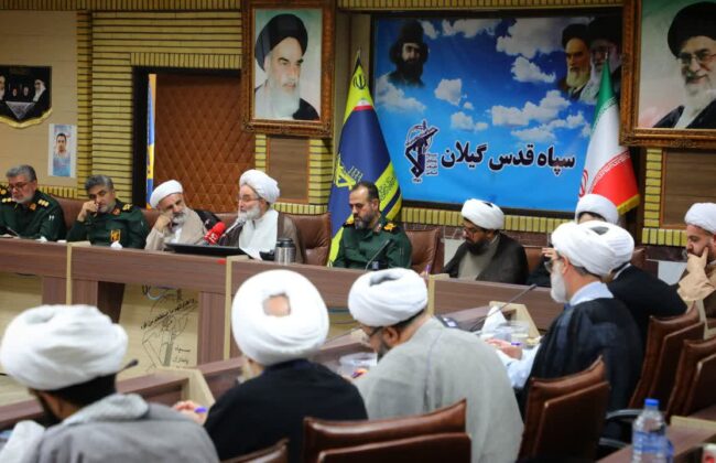 شبکه صالحین باید پرچمدار روایت صحیح از دین و انقلاب باشد | تحریف تاریخ، نخستین گام دشمن برای فاصله‌انداختن میان نسل جوان و انقلاب است